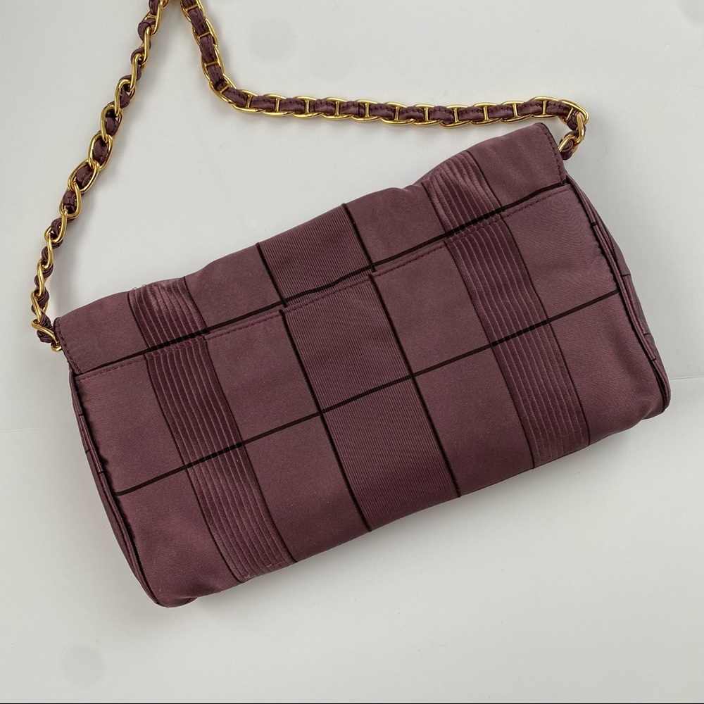 Prada Purple Crossbody Bag with Gold Chain - Picture 4 of 14